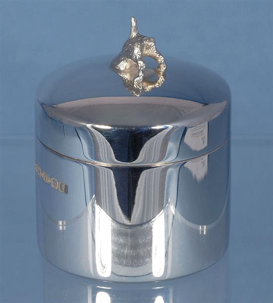 A modern silver novelty trinket box, by Theo Fennell, Height 68mm, Weight 2.9oz/91 grms